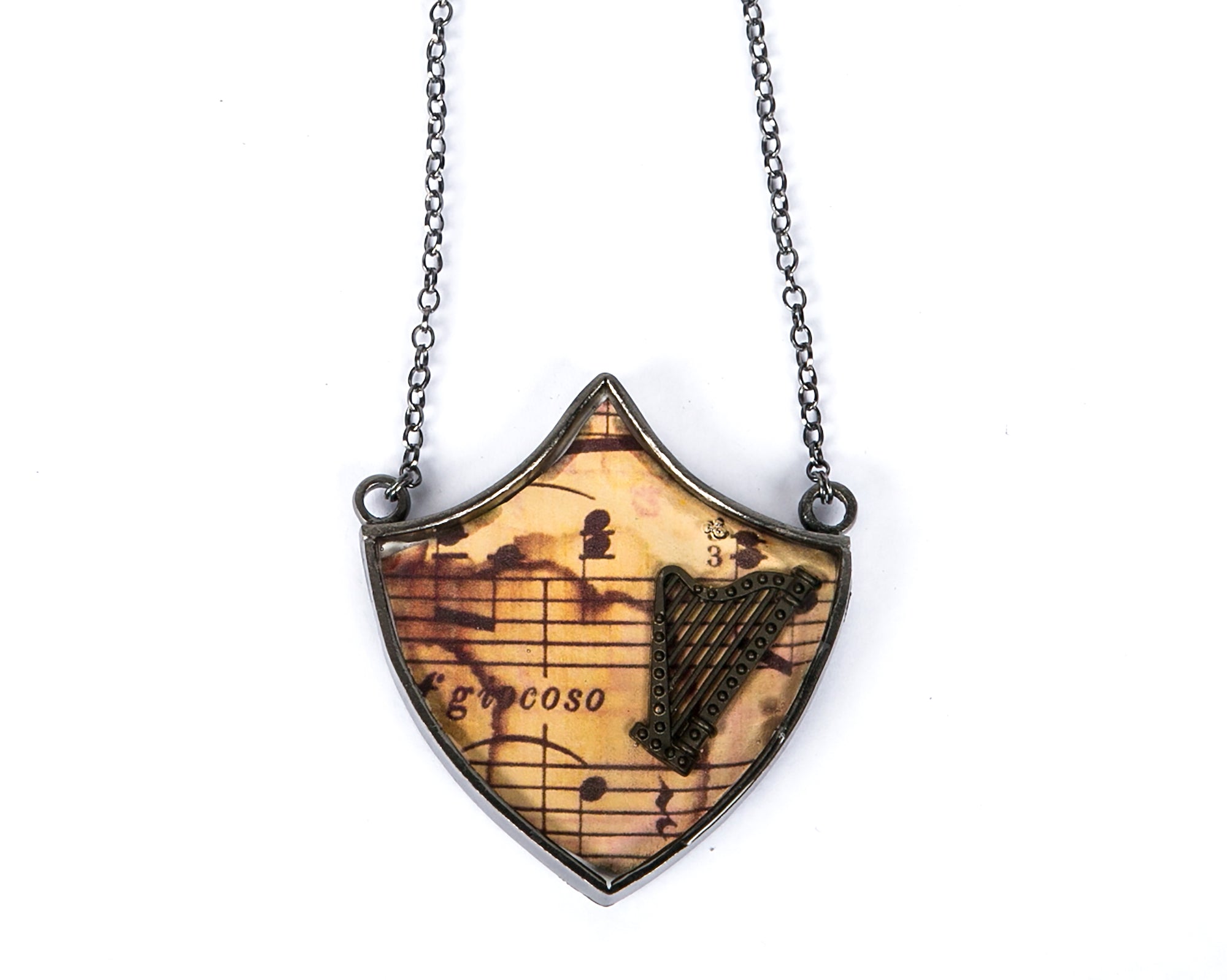 Front view of harp musical neckpiece