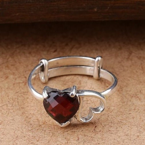 Sneh finger ring