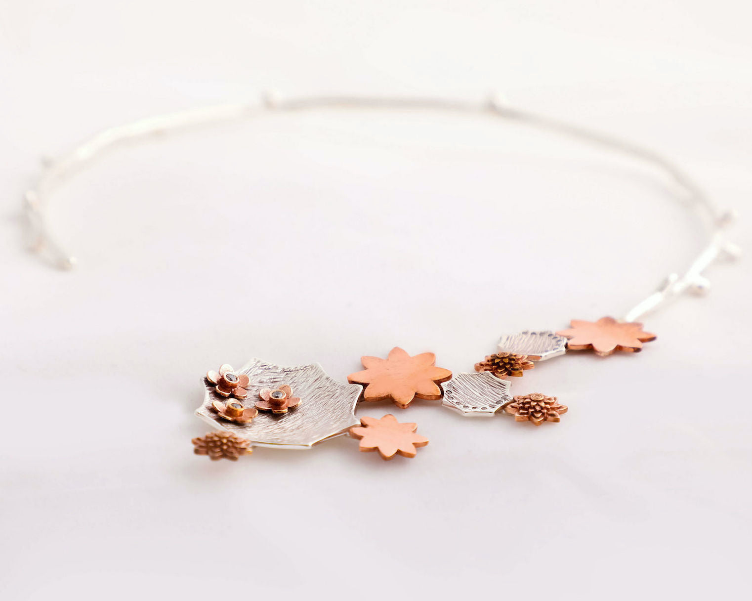 Mixed metal cocktail necklet
