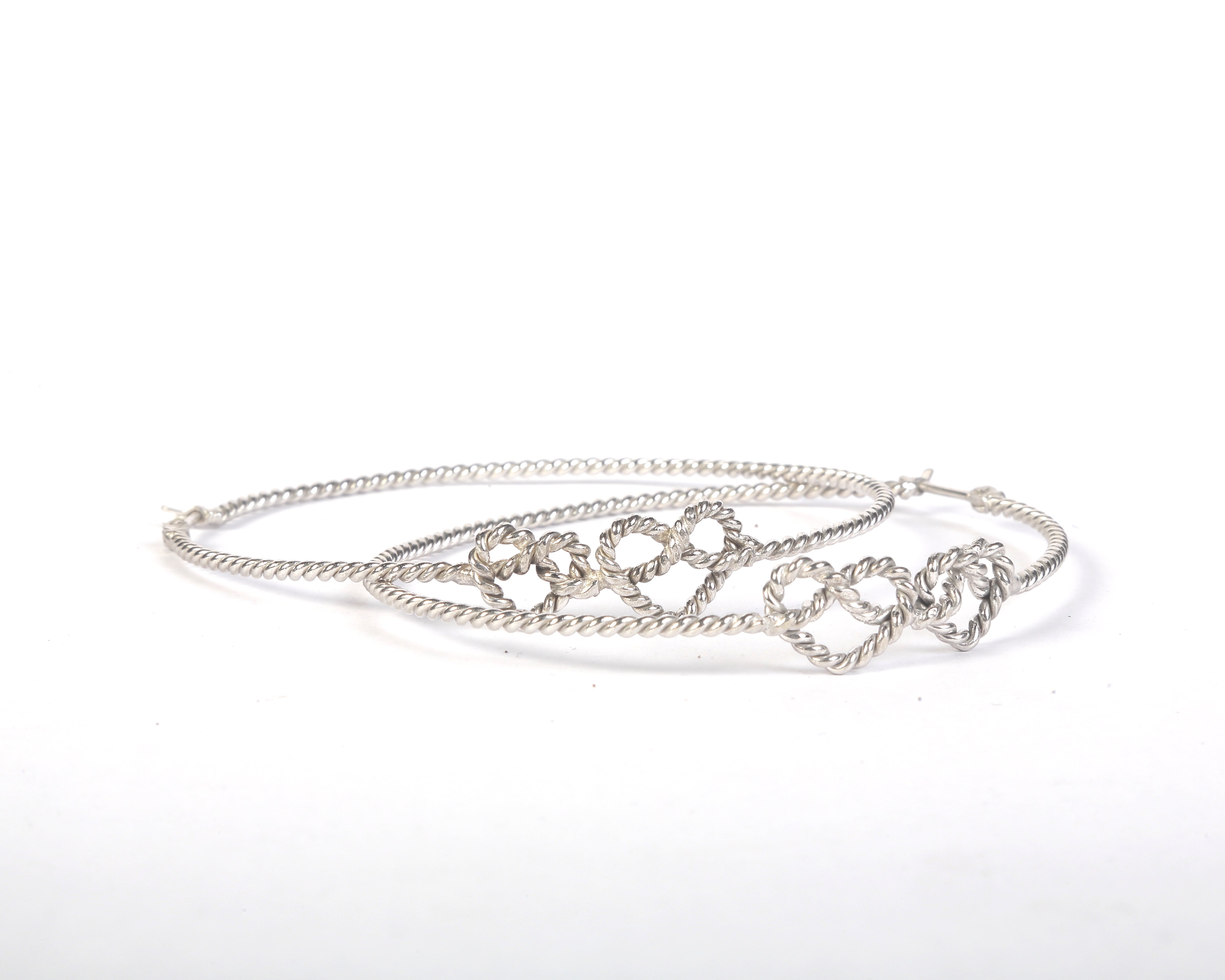 Heart shaped love knots rope hoops