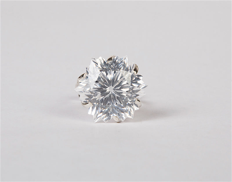 White cubic zircona stone on sterling silver ring