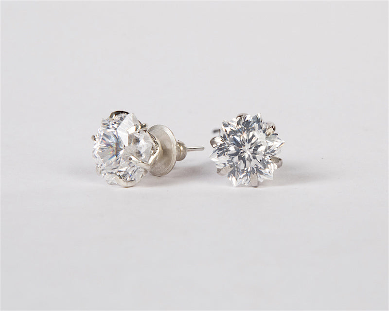 Snow crystal studs