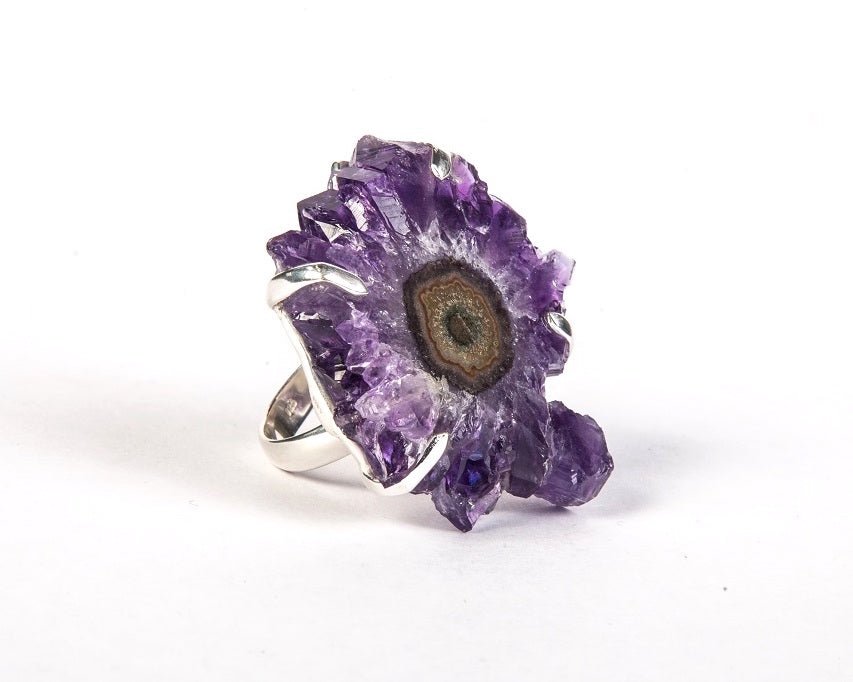 Amethyst flower ring
