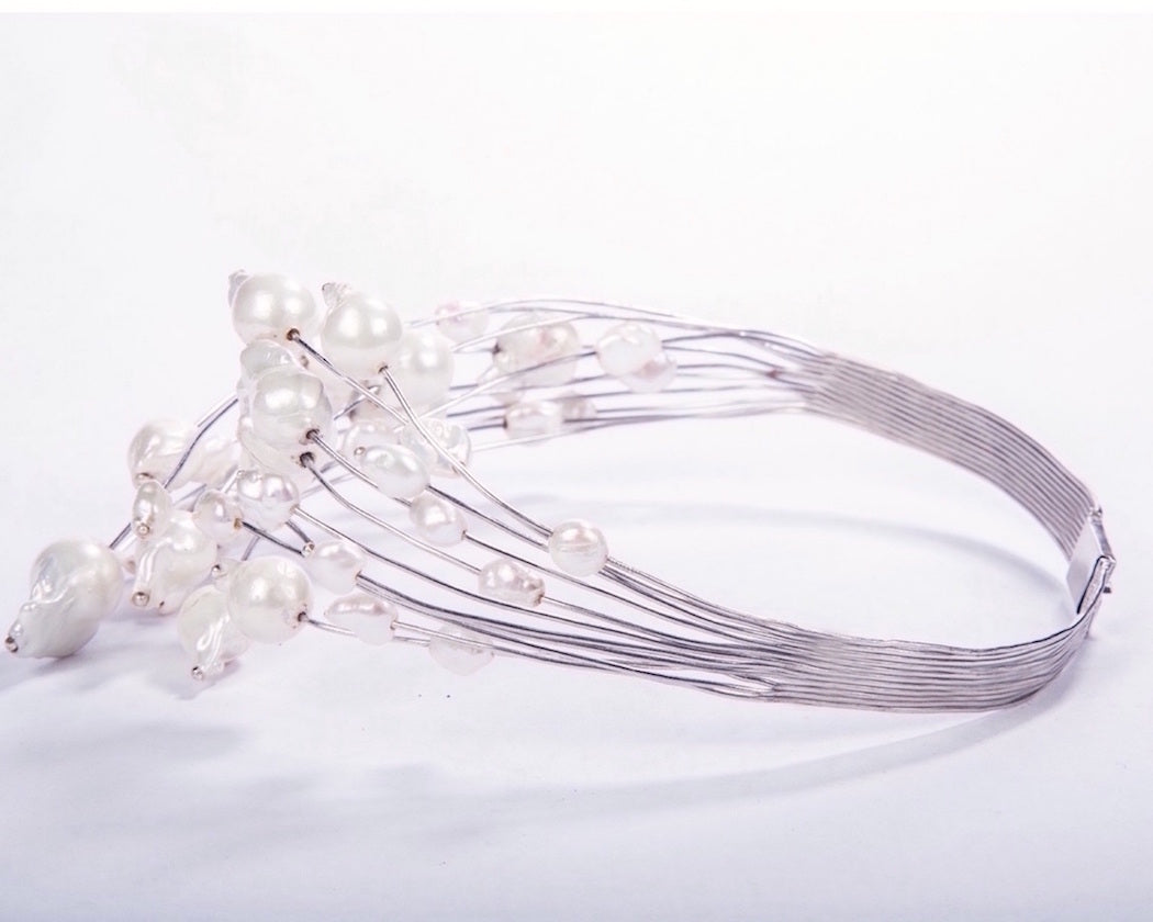 Fresh water baroque pearl bush necklace