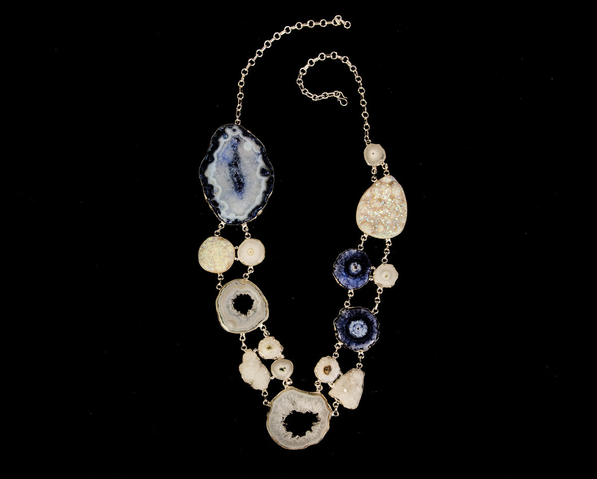 Milkyway statement neckpiece