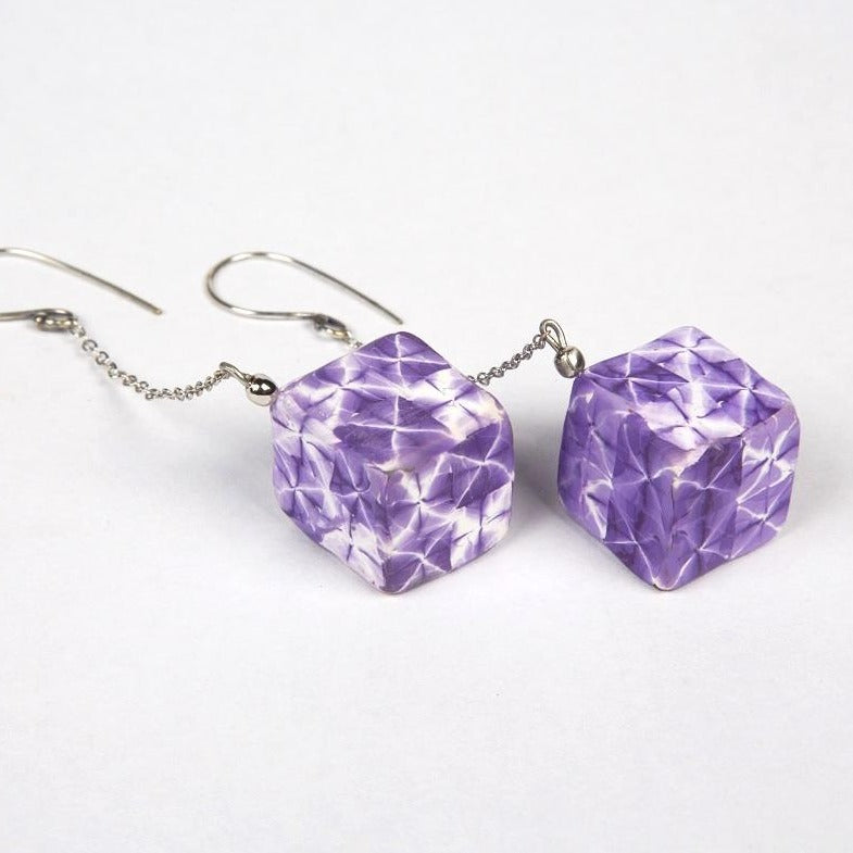 Cubic shaped polymer clay shibori drops
