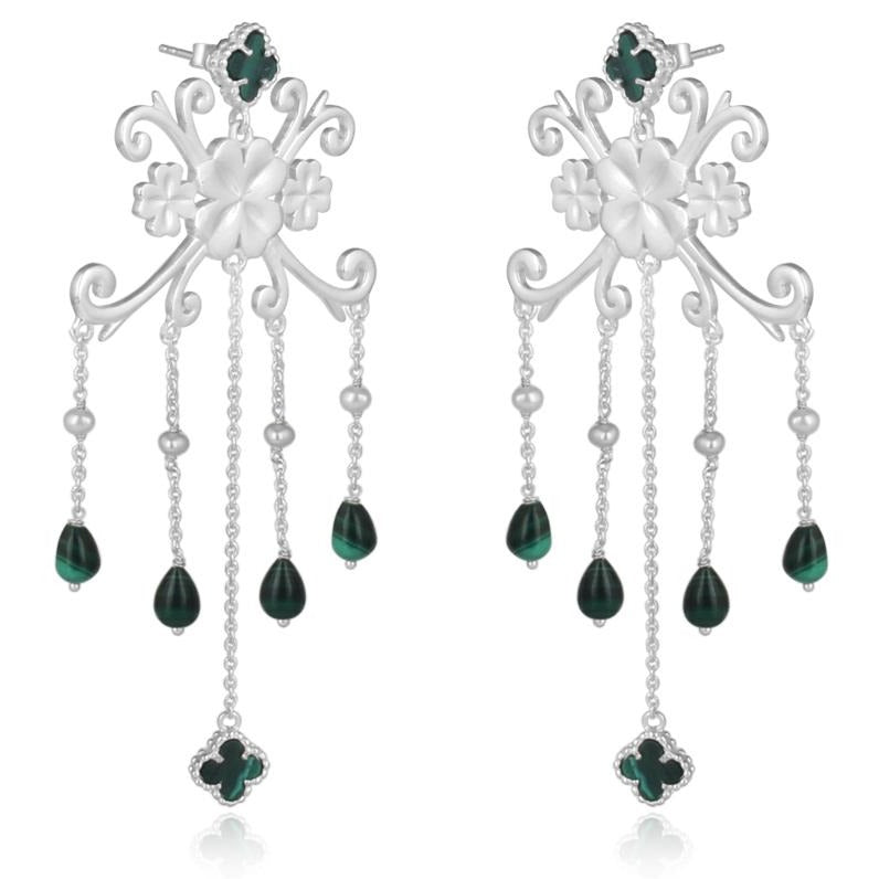 4 leaf Clover earrings side view
