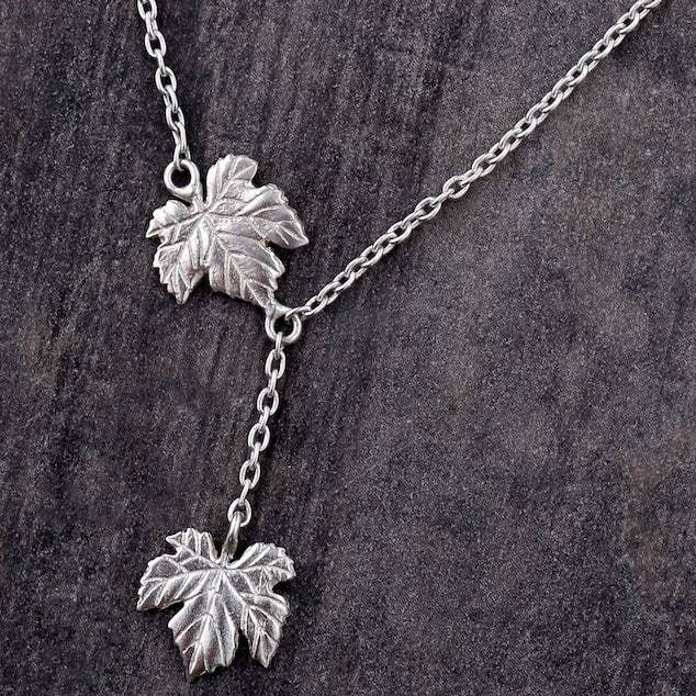 Ivy leaves neckpiece